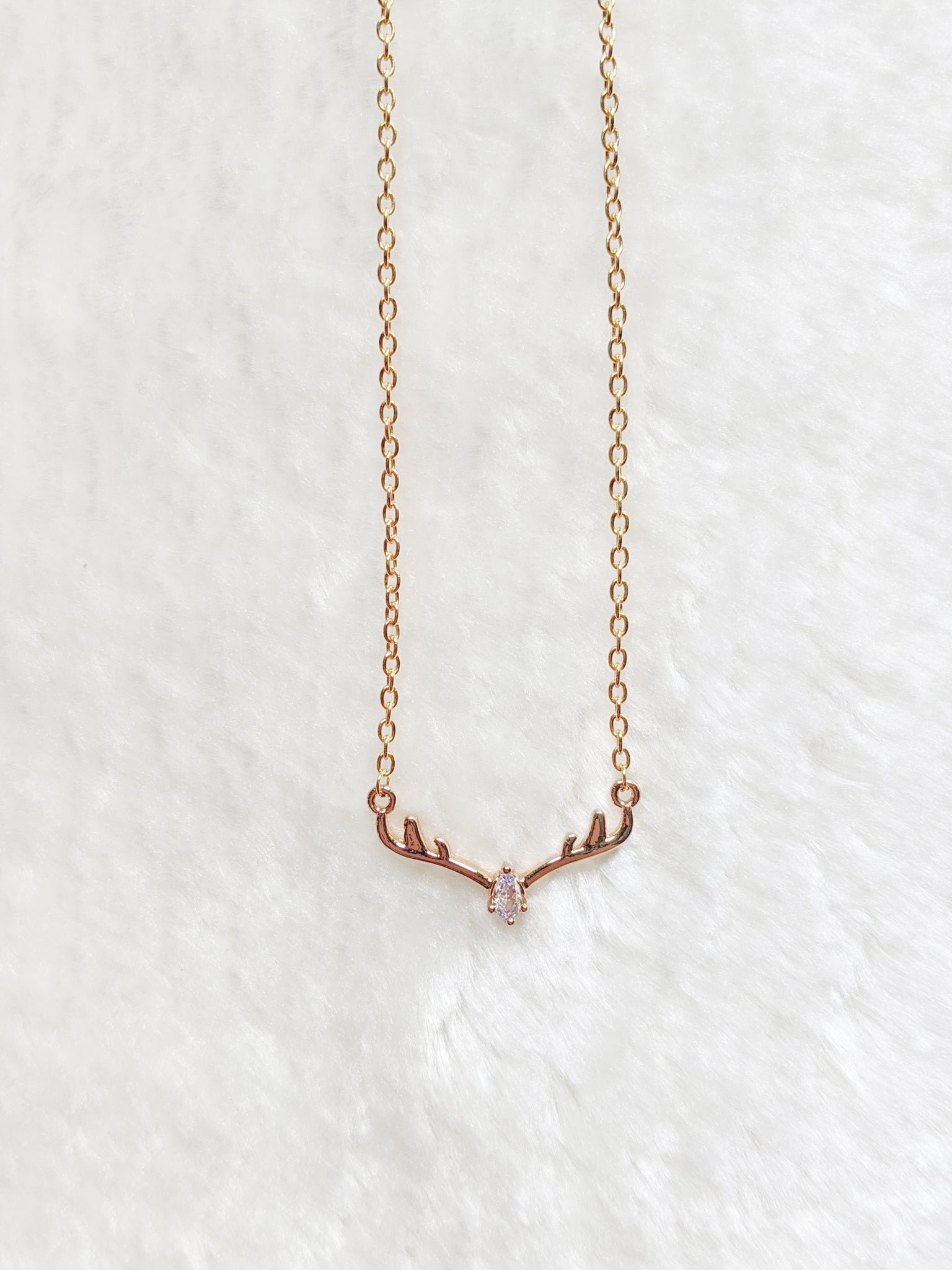 'Rose' Antlers Necklace (Princess Collection)