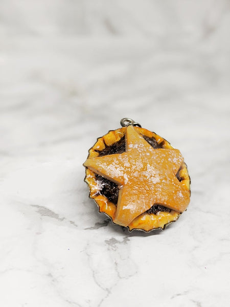 Mince Pie Pendant Necklace (Baked Goods Collection)