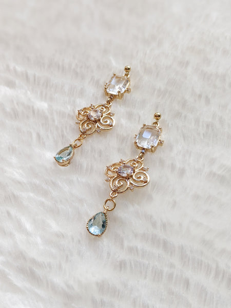 'Victoria' Swirl Earrings (Princess Collection)