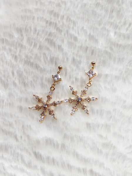'Morgan' Large Snowflake Earrings (Princess Collection)