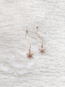 'Amber' Medium Snowflake Earrings (Princess Collection)