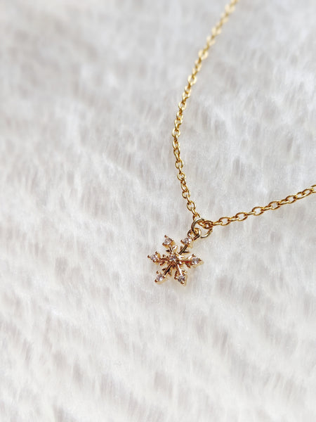 'Ice Queen' Small Snowflake Necklace (Princess Collection)
