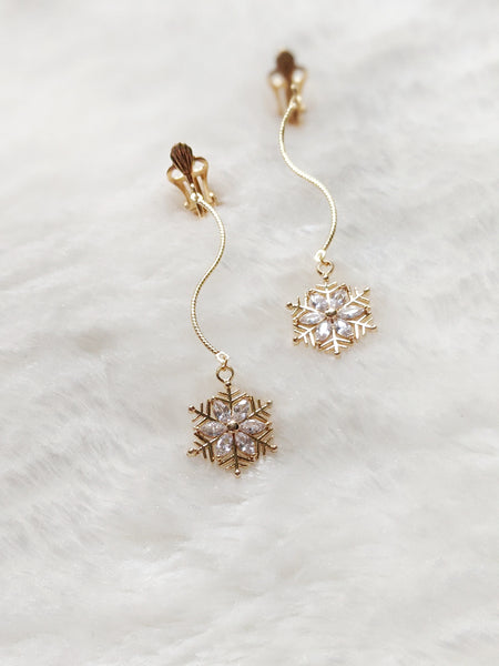 'Amber' Flowery Snowflake Earrings (Princess Collection)
