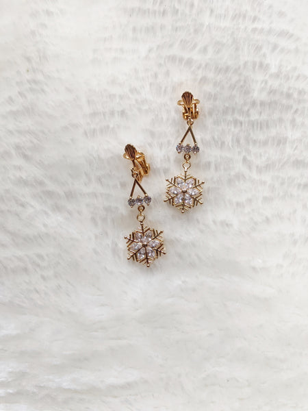 'Reagan' Flowery Snowflake Earrings (Princess Collection)