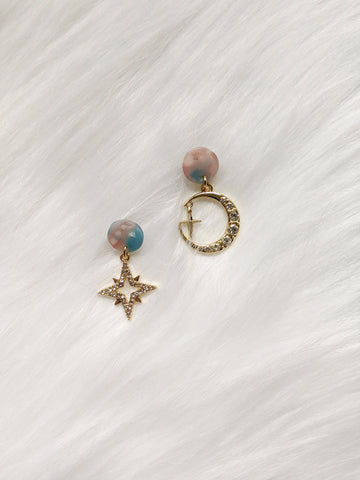 'Jasmine' Moon & Star Mismatch Earrings (Princess Collection)