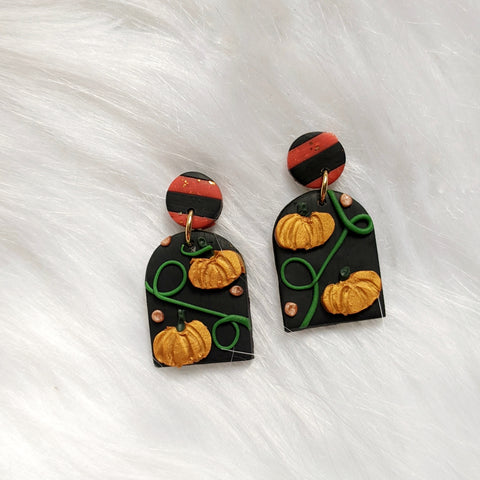 Gold Arches Pumpkin Earrings (Queen Collection)